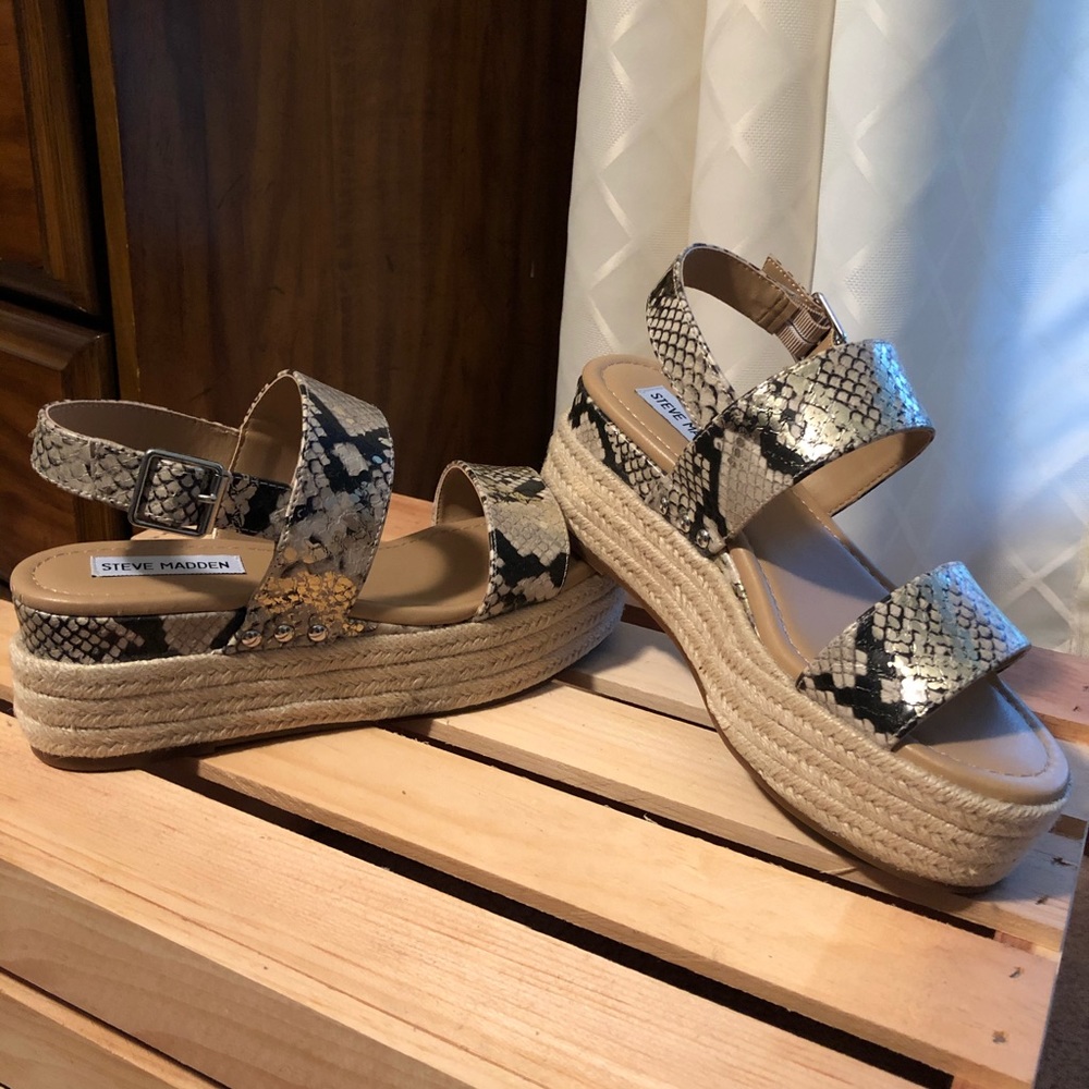 Steve Madden Sandals